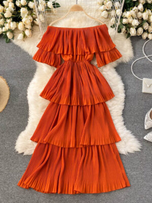 New Summer Women Beach Vacation Dress Sexy Slash Neck Off Shoulder Sweet Pleated Cake Hem Slim Long Dress