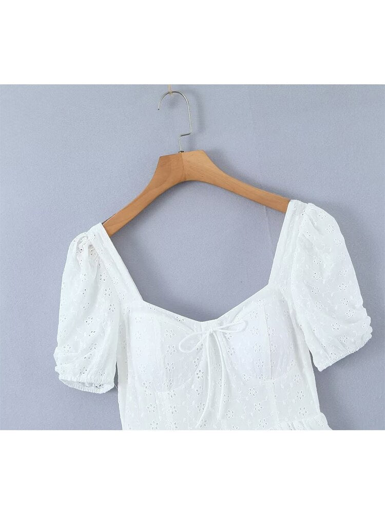 New Women Sweet Bow White Lace Dress Vintage Puff Sleeve Ladies Holiday Party Mini Cake Dress Skater Robe - Image 2
