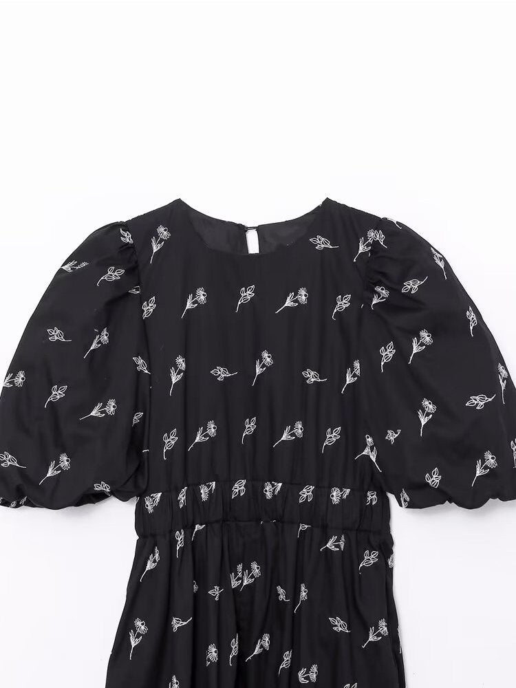 New Fashion Women Floral Embroidery Black Midi Dress Vintage Puff Sleeve O Neck Female Dress - Image 3